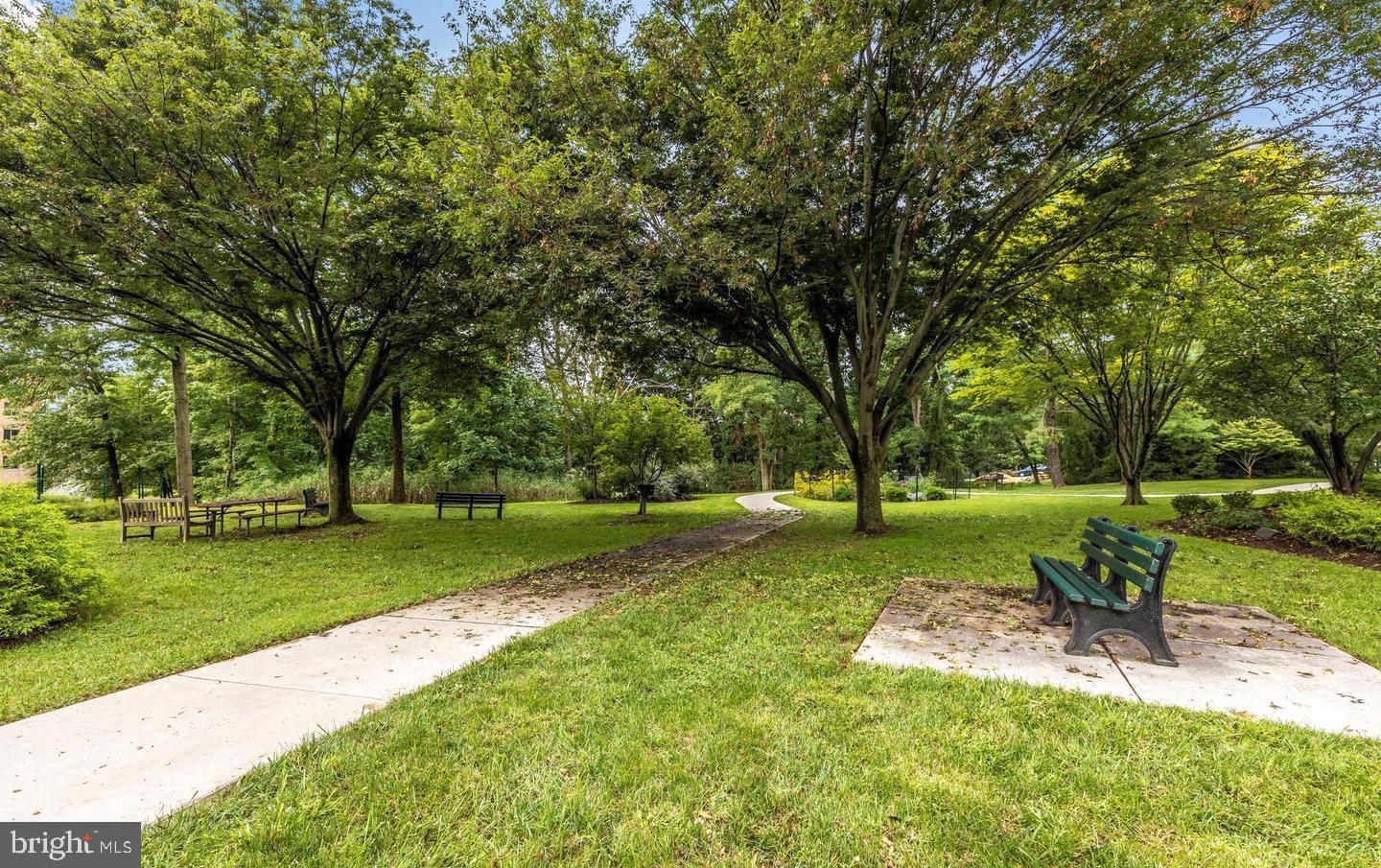 15210 Elkridge Way, Unit 913K Silver Spring, MD 20906 - Photo 39 of 47