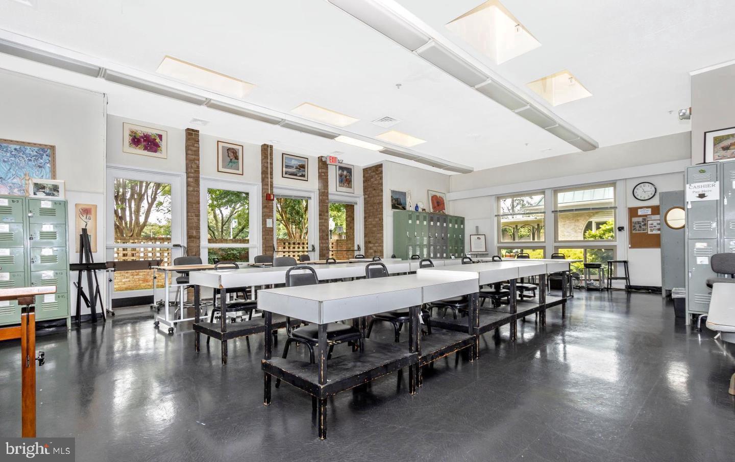 15210 Elkridge Way, Unit 913K Silver Spring, MD 20906 - Photo 43 of 47