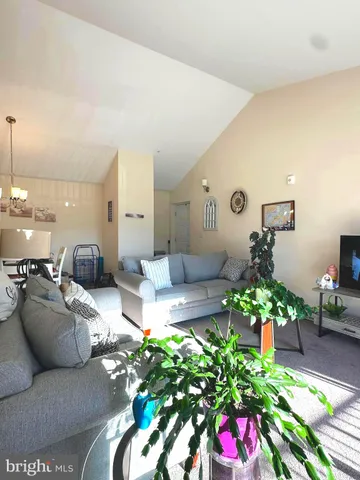 $239,900 | 15210 Elkridge Way, Unit 913K, Silver Spring, MD 20906