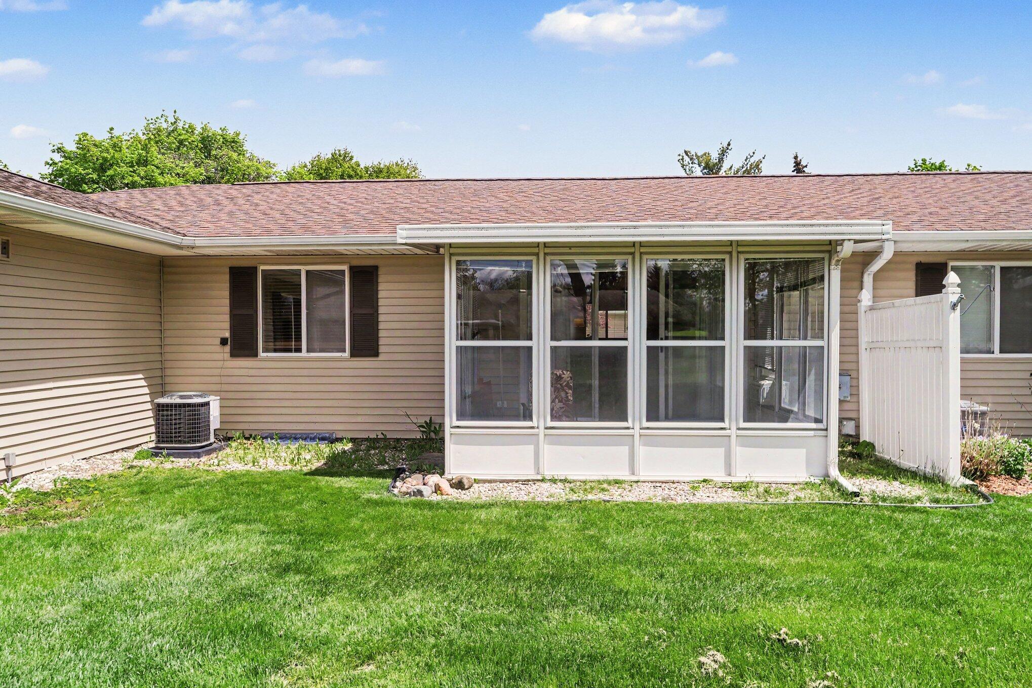 5168 Green Meadow Road, Unit 85 Kalamazoo, MI 49009 - Photo 13 of 15 014_file_8094