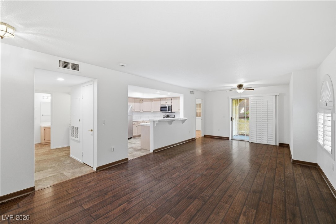 7950 West Flamingo Road, Unit 1138 Las Vegas, NV 89147 - Photo 8 of 34