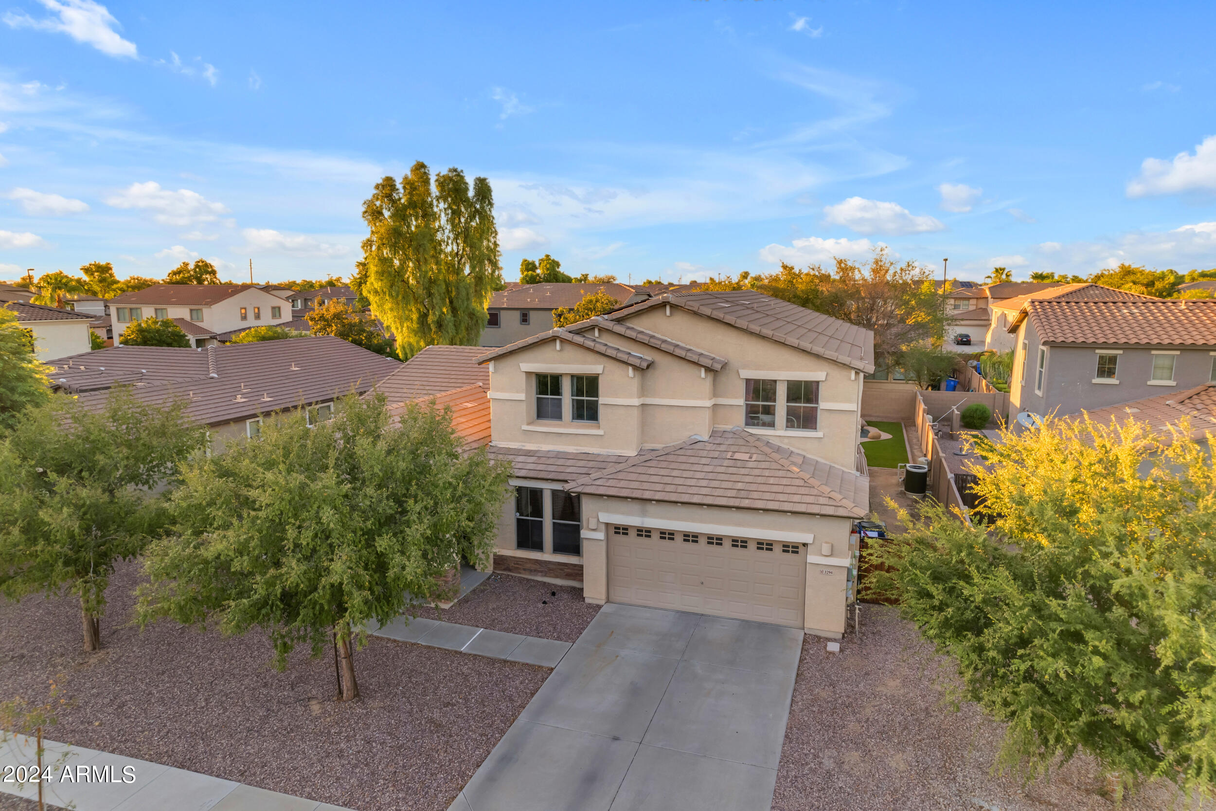 3294 East Blue Ridge Way Gilbert, AZ 85298 - Photo 2 of 85 12_208_a4m_ap