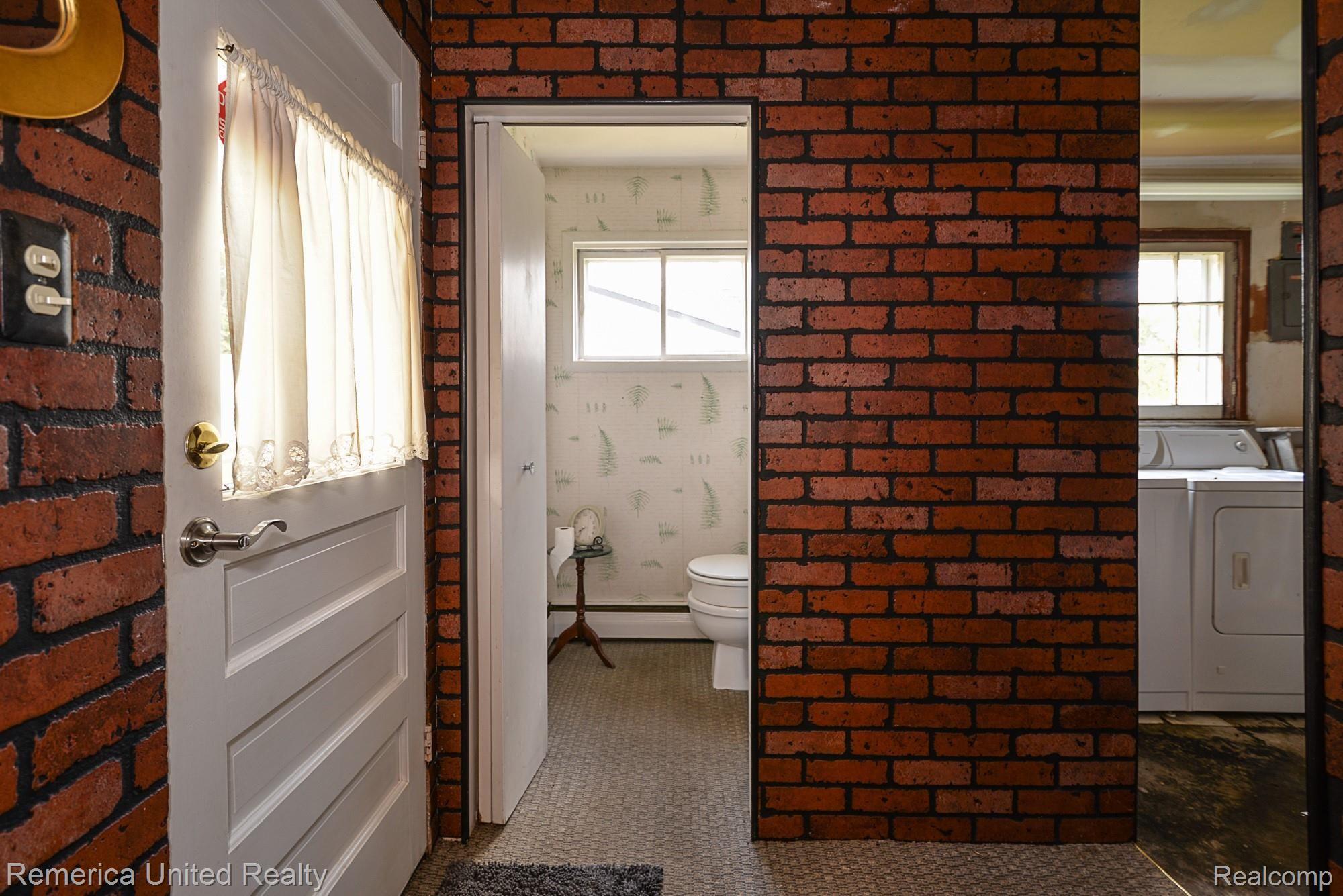 25660 Code Southfield, MI 48033 - Photo 33 of 60 DSC_8191.jpg