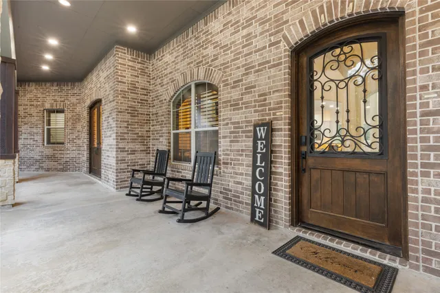 $2,150,000 | 24015 Pack Saddle Trail, New Caney, TX 77357