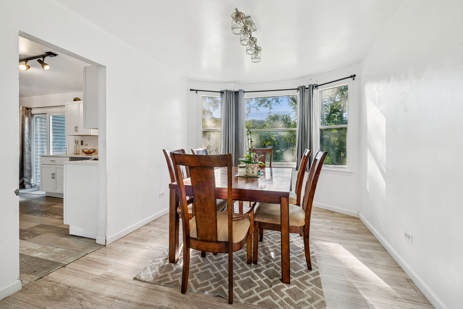 1535 Teri Lane Algonquin, IL 60102 - Photo 11 of 25