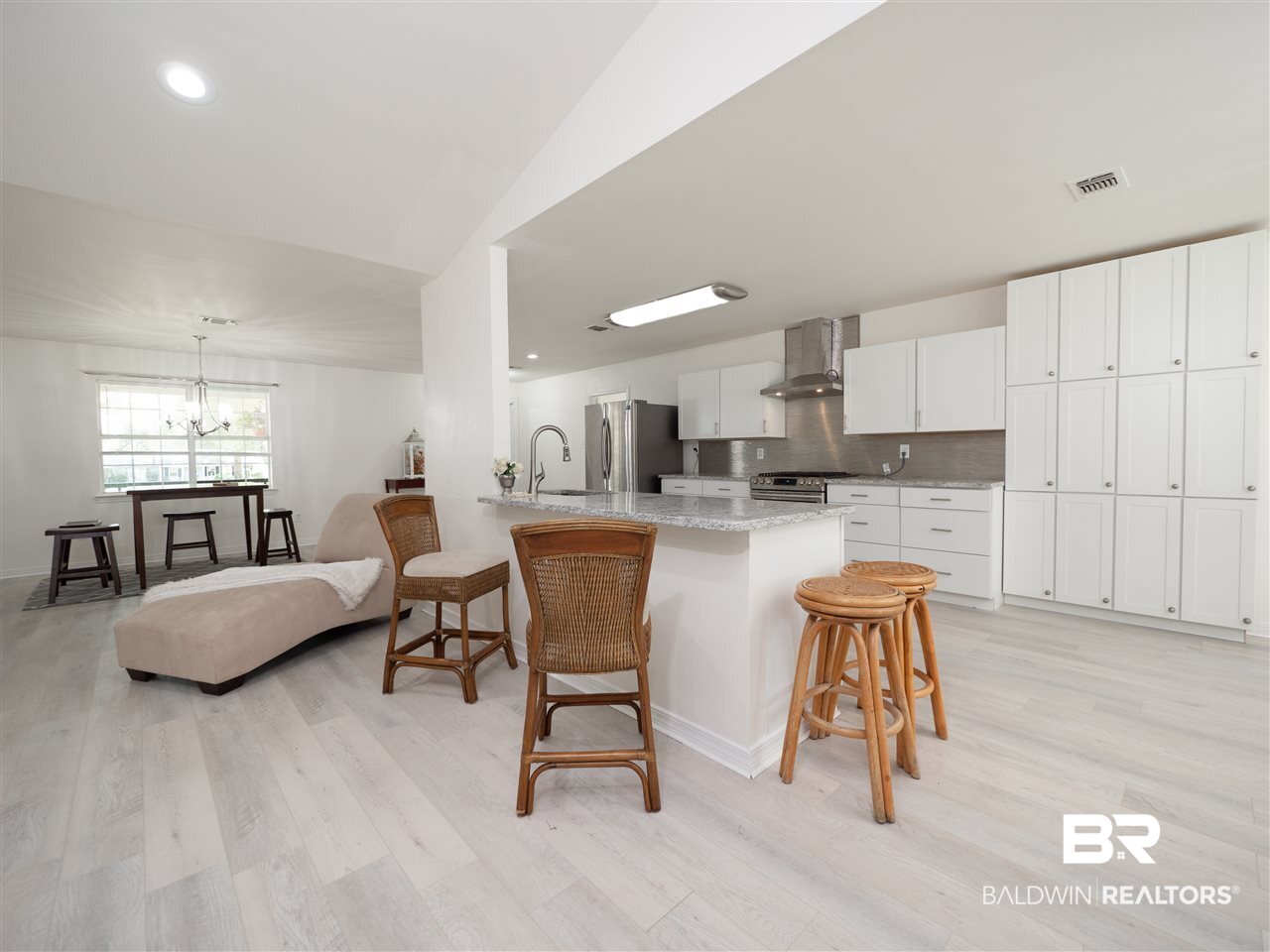 10053 Pineview Drive West Foley, AL 36535 - Photo 8 of 19 DINING KITCHEN