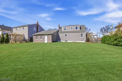 $675,000 | 239 3rd Avenue, Garwood, NJ 07027