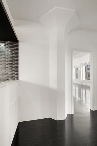 $1,299,000 | 453 Washington Street, Unit 11B, Boston, MA 02111