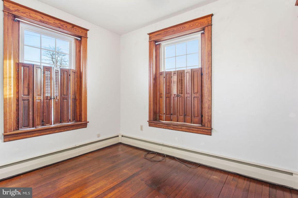 850 Irishtown Road New Oxford, PA 17350 - Photo 19 of 37