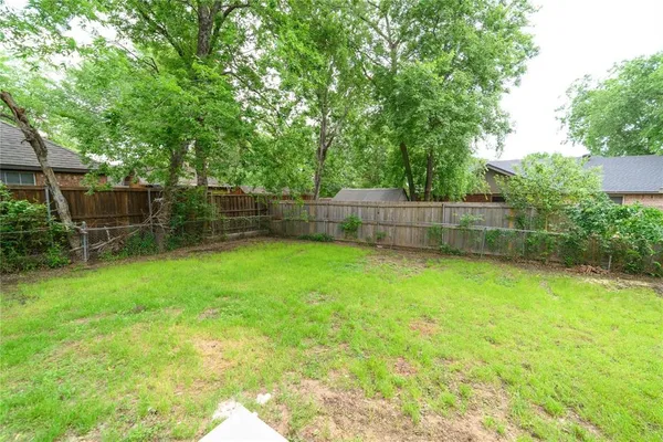 $2,250 | 809 Wilcox Street, McKinney, TX 75069