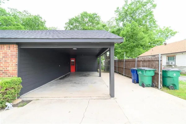$2,250 | 809 Wilcox Street, McKinney, TX 75069