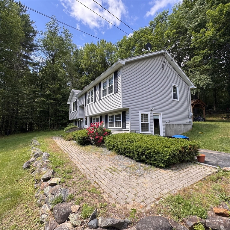 190 Pillsbury Road Ashby, MA 01431 - Photo 3 of 36