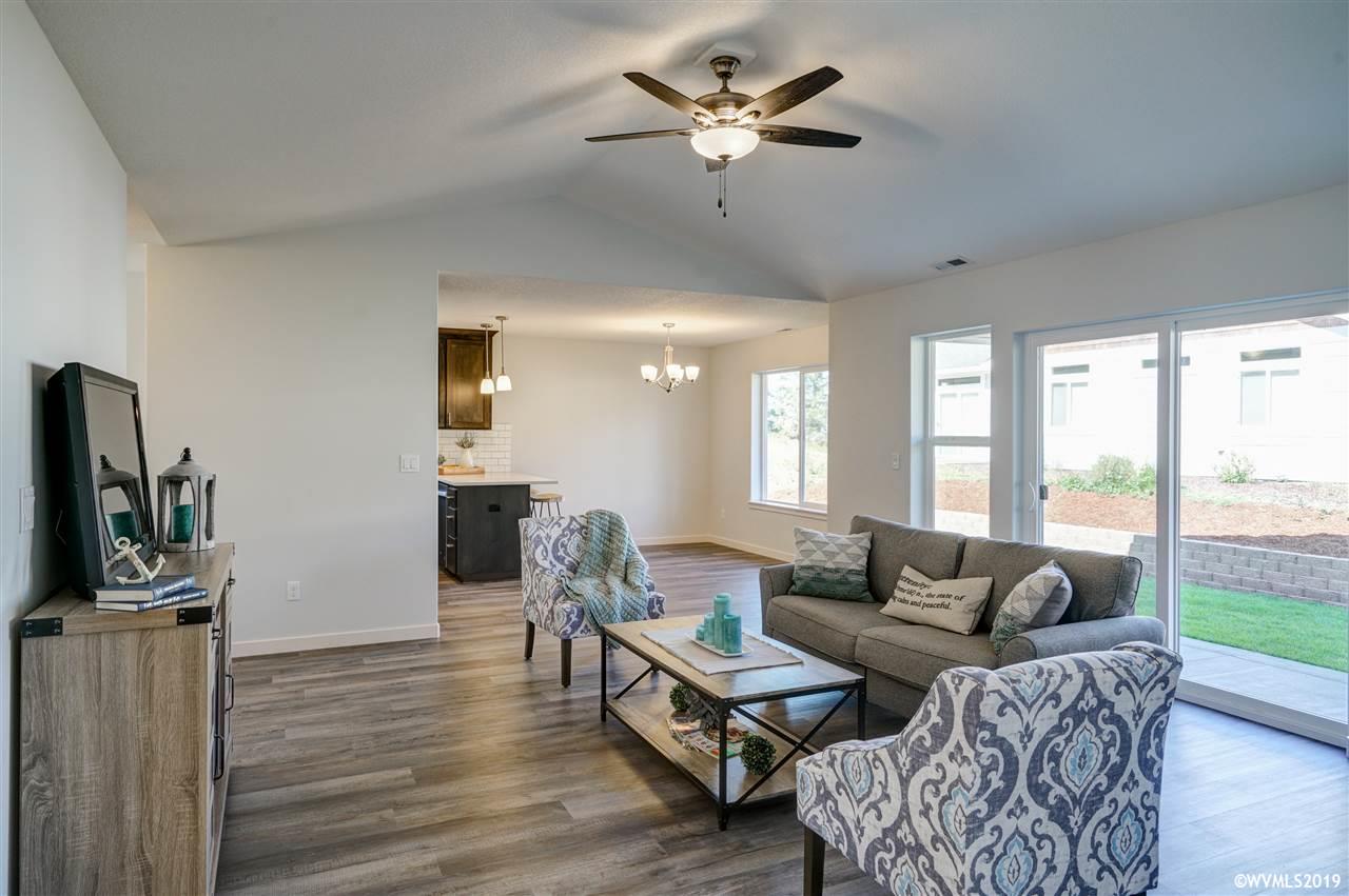 34970 Lahaina Loop Road Pacific City, OR 97135 - Photo 6 of 29 Gallery Image 6