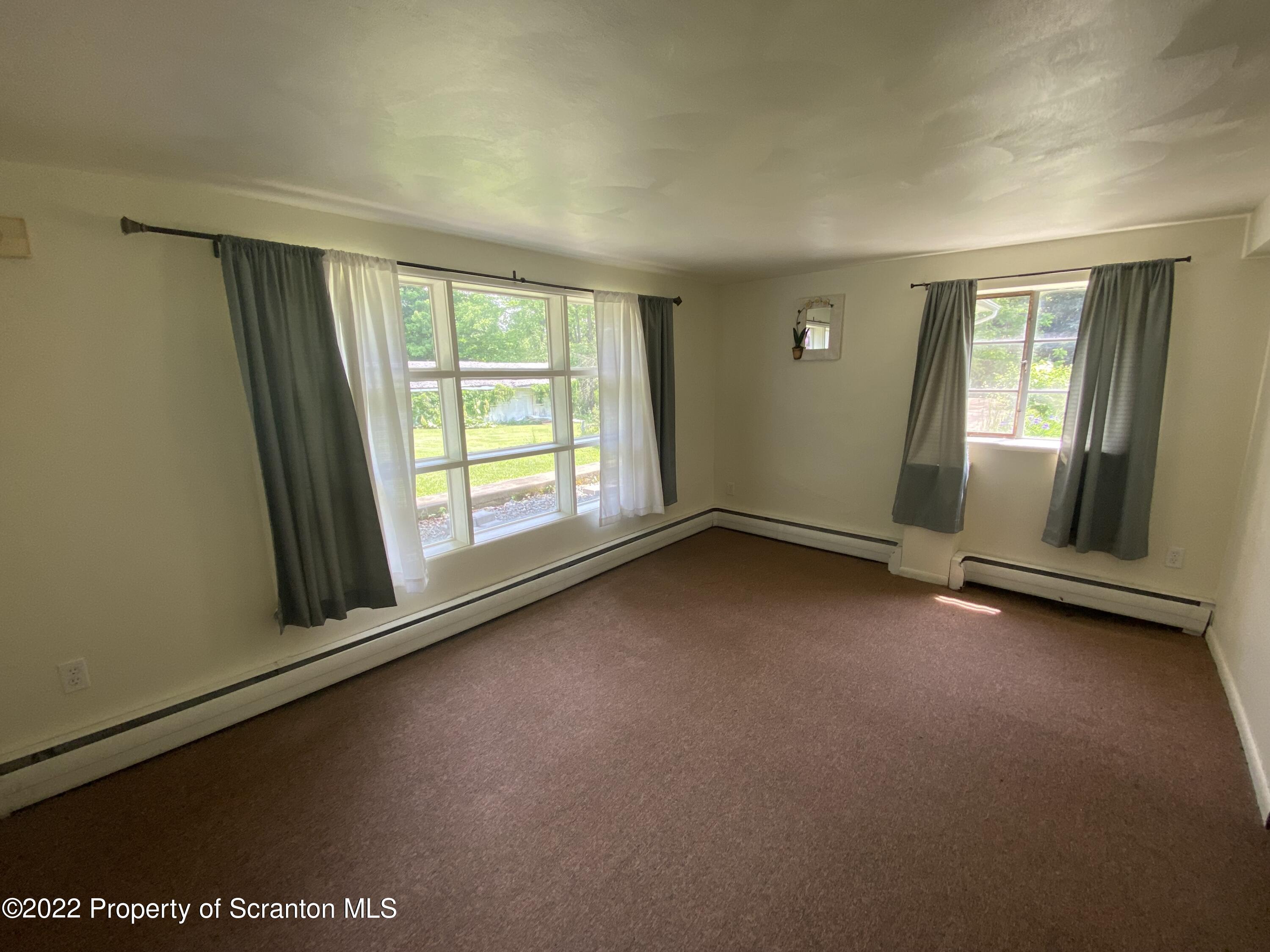 321 Knapp Road Clarks Summit, PA 18411 - Photo 18 of 26 Gallery Image 18