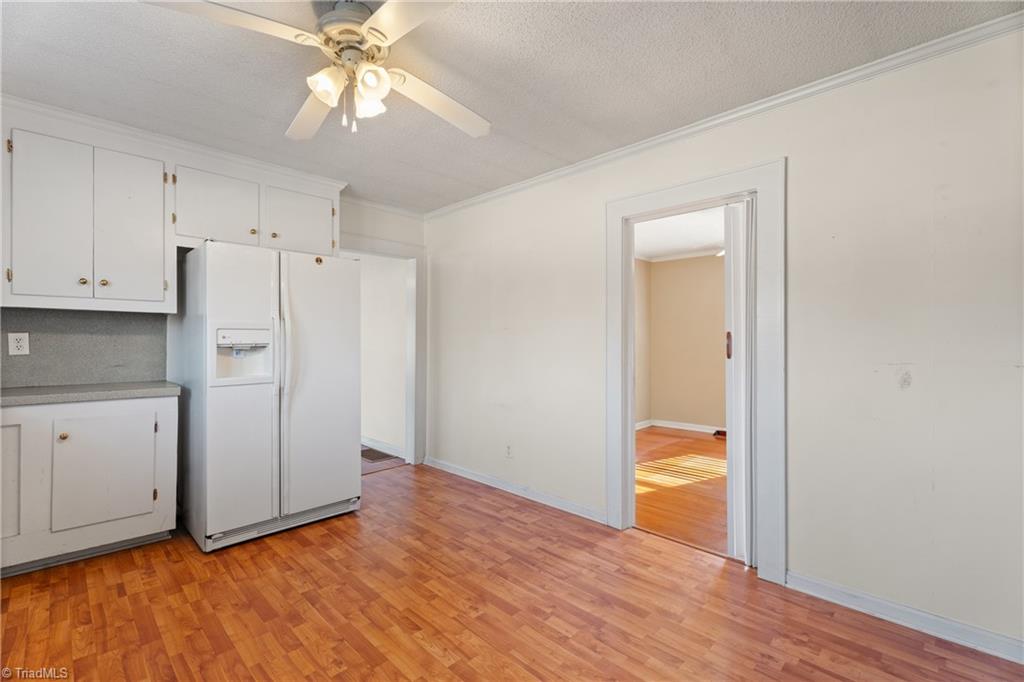 318 Collins Road Elkin, NC 28621 - Photo 12 of 33