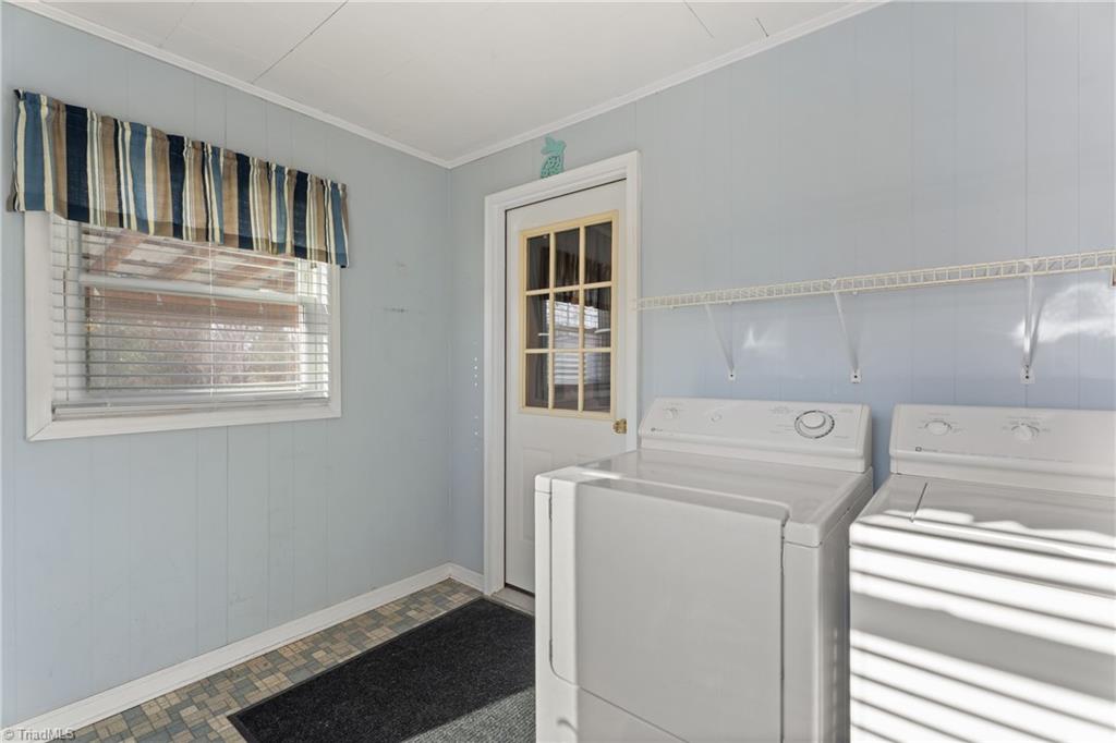 318 Collins Road Elkin, NC 28621 - Photo 24 of 33