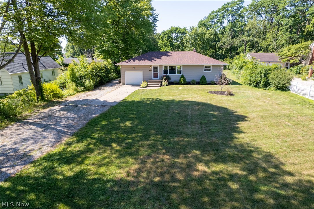 2674 Wadsworth Road Norton, OH 44203 - Photo 17 of 20 Gallery Image 17