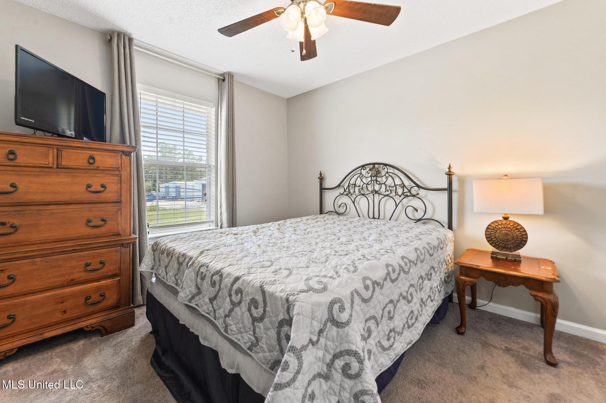 5080 Gautier Vancleave Road, Unit C11 Gautier, MS 39553 - Photo 14 of 21 013