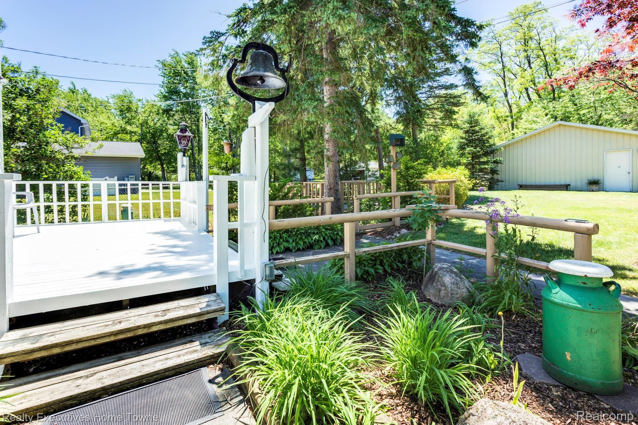 8641 Lakeshore Road Lexington, MI 48450 - Photo 21 of 54 8641 Lakeshore Rd-44.jpg