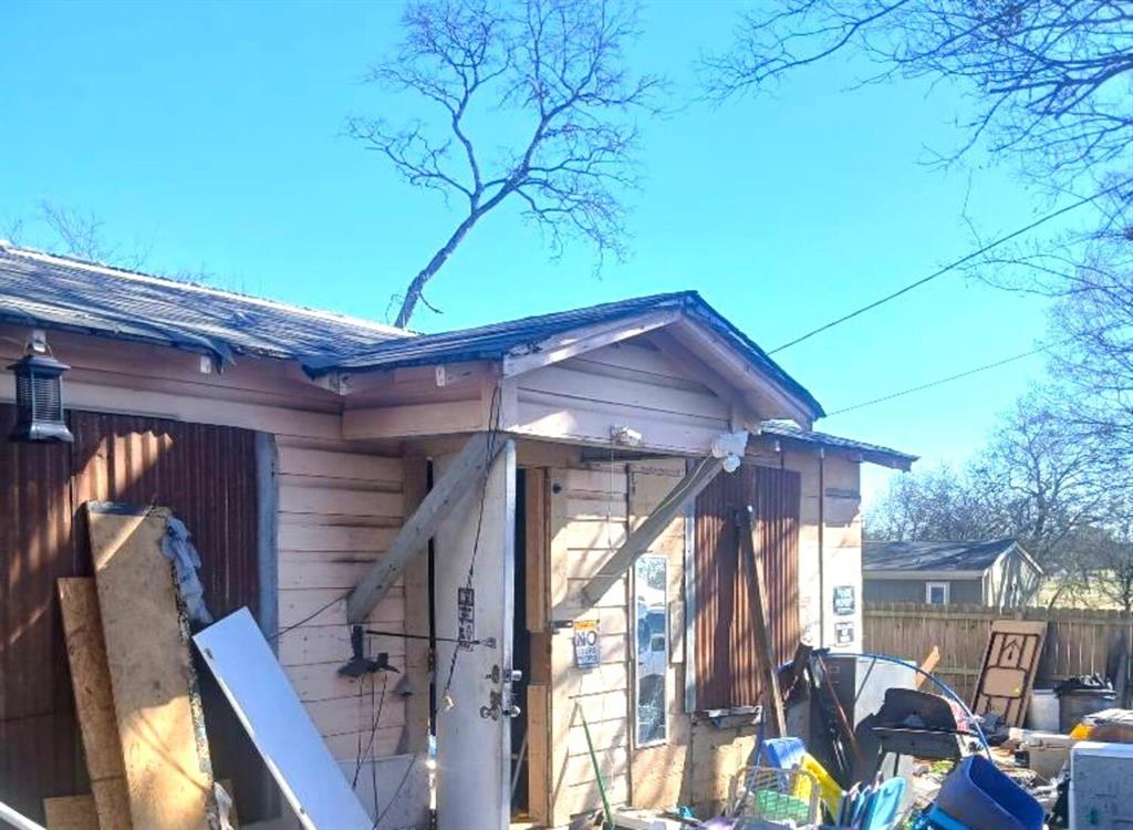 506 3rd Street Talco, TX 75487 - Photo 5 of 5