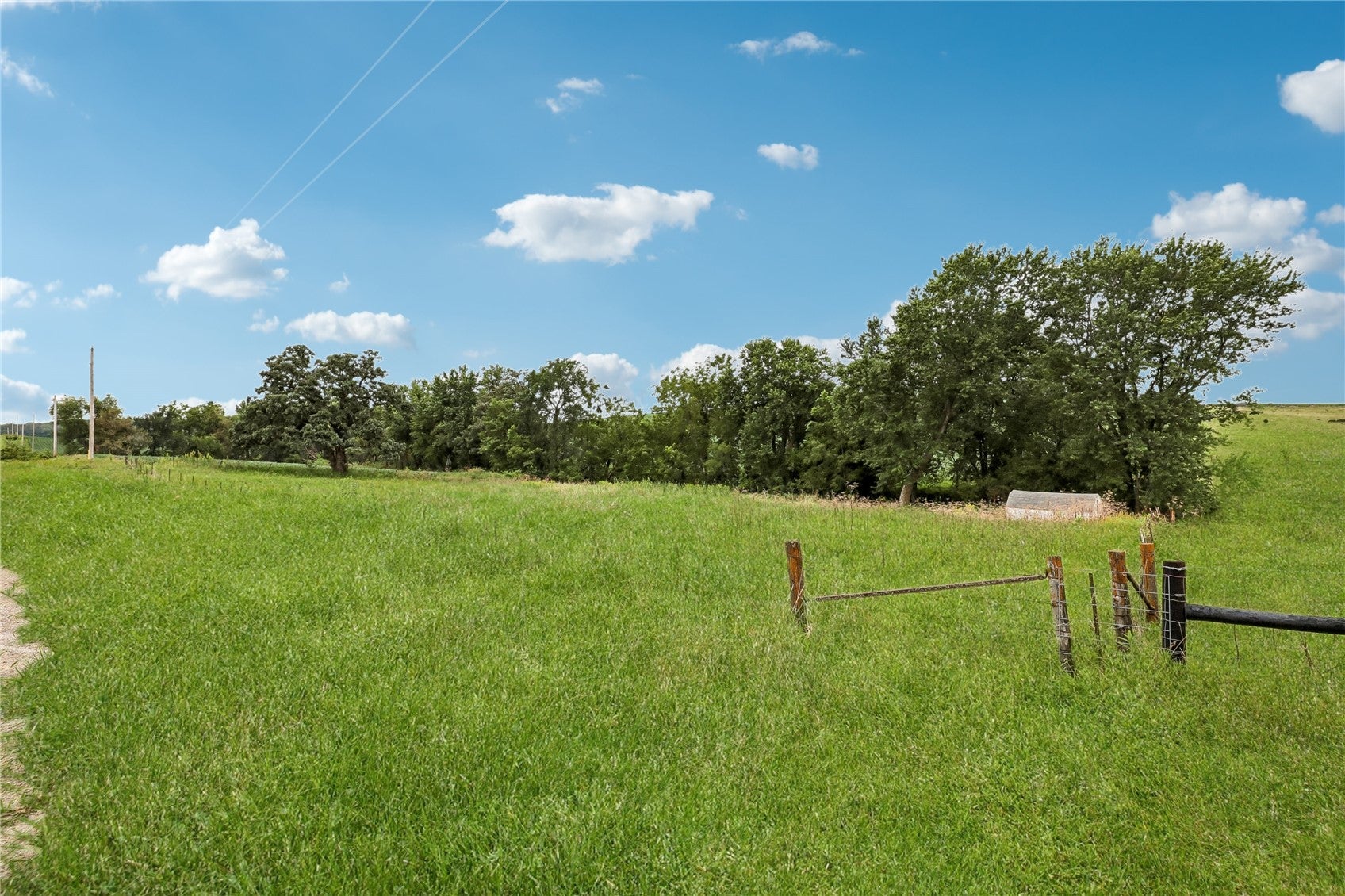 1056 R Avenue Norway, IA 52318 - Photo 14 of 39 Gallery Image 14
