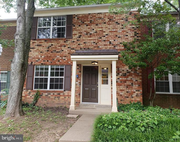2256 Gunsmith Square Reston, VA 20191 - Photo 1 of 38