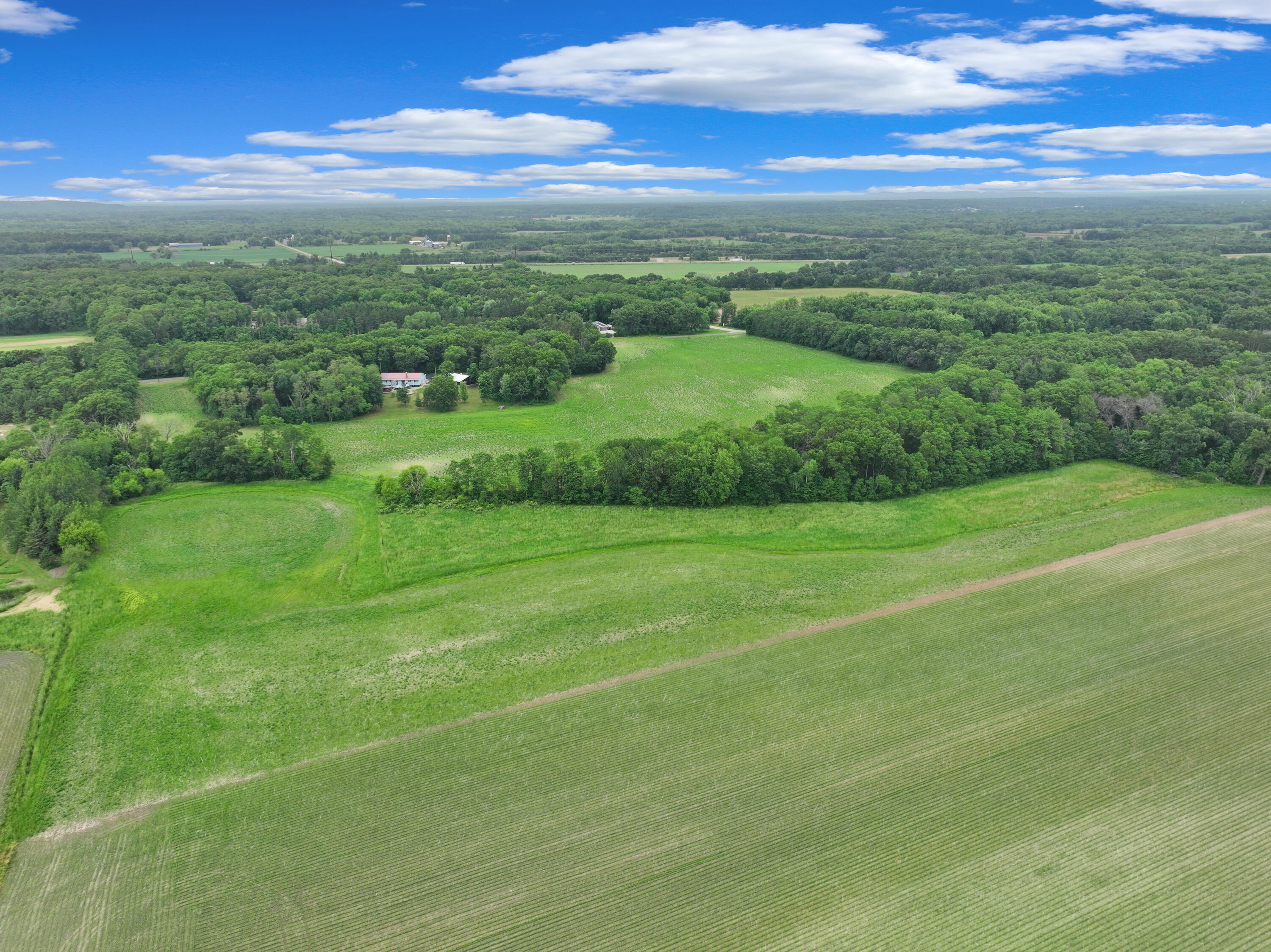 W4961 Cemetery Road Lemonweir, WI 53948 - Photo 10 of 12 DJI_20260610100020_0103_V (1)
