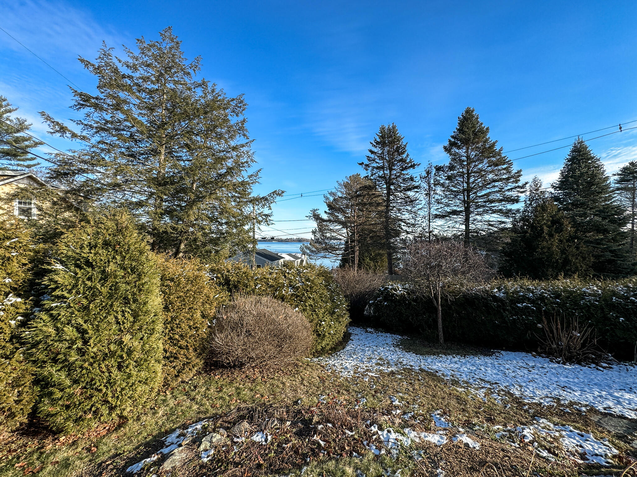 23 Edgewater Road Falmouth, ME 04105 - Photo 25 of 37 Back yard