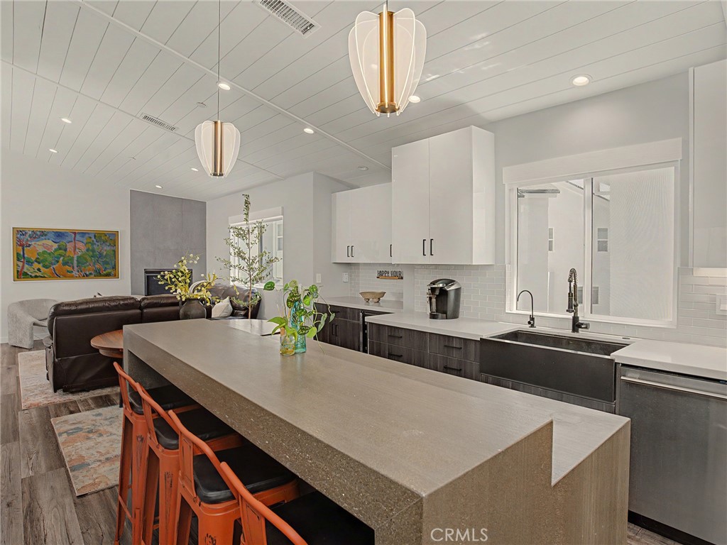 438 Sierra Street El Segundo, CA 90245 - Photo 11 of 26
