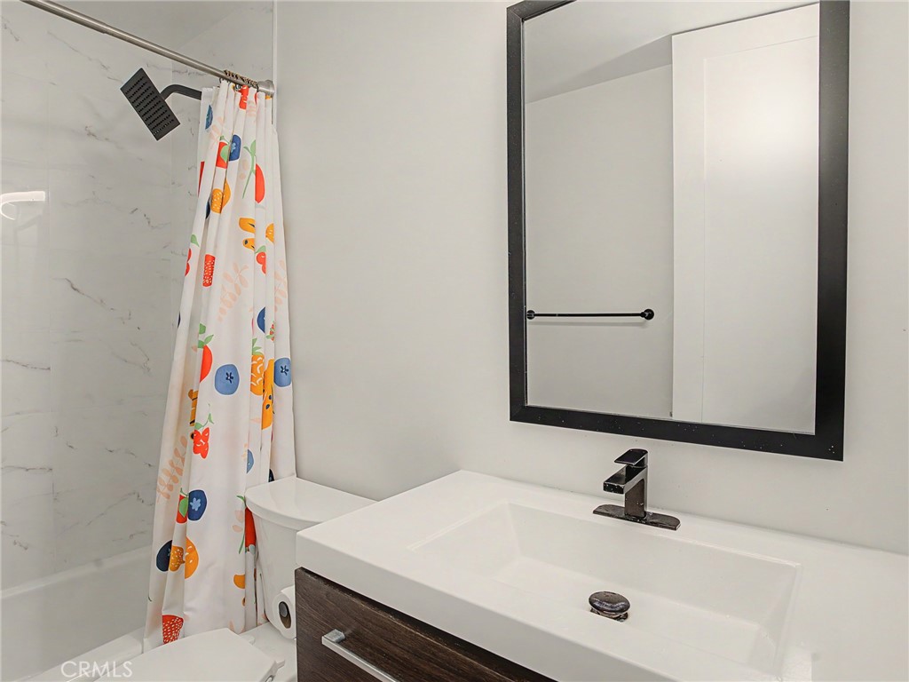 438 Sierra Street El Segundo, CA 90245 - Photo 21 of 26