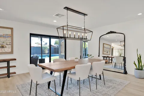 $1,230,000 | 3005 North 81st Place, Scottsdale, AZ 85251