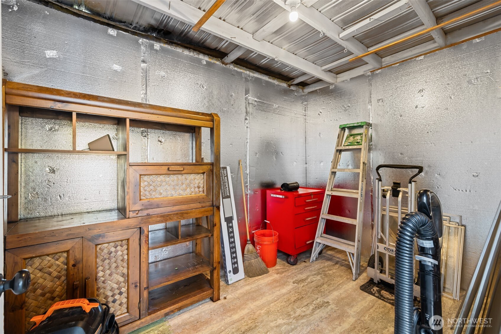 921 South 3rd Avenue, Unit 20 Sequim, WA 98382 - Photo 2 of 37 a view of storage and utility room