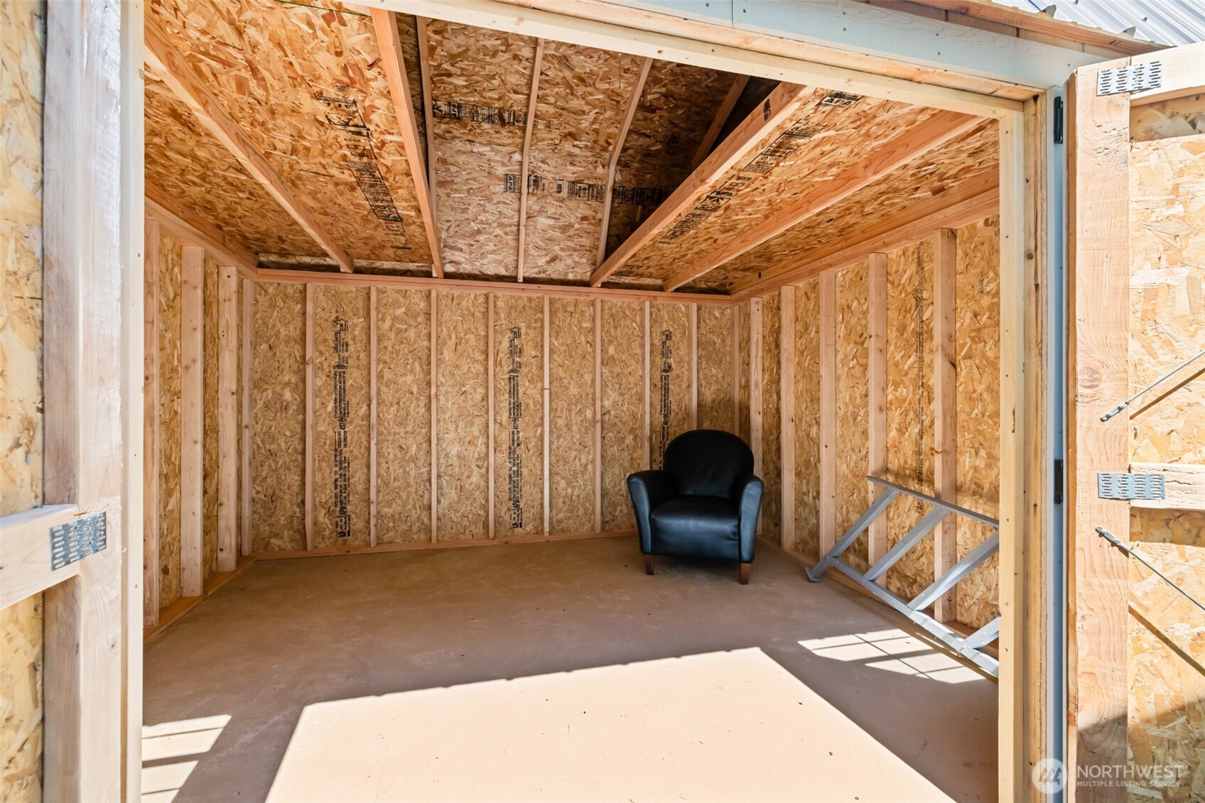 921 South 3rd Avenue, Unit 20 Sequim, WA 98382 - Photo 3 of 37 a view of balcony with furniture
