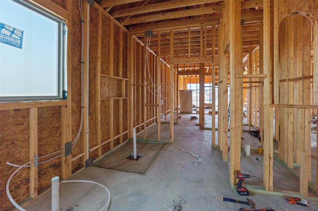 1405 Red Rock Road Hewitt, TX 76643 - Photo 4 of 25 Additional content