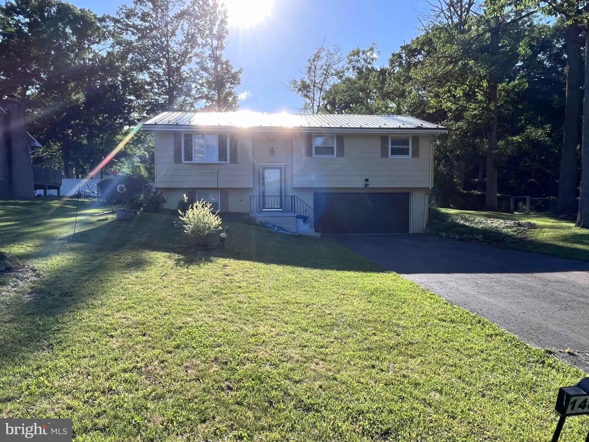 14817 Viewcrest Road Southwest Cumberland, MD 21502 - Photo 1 of 2