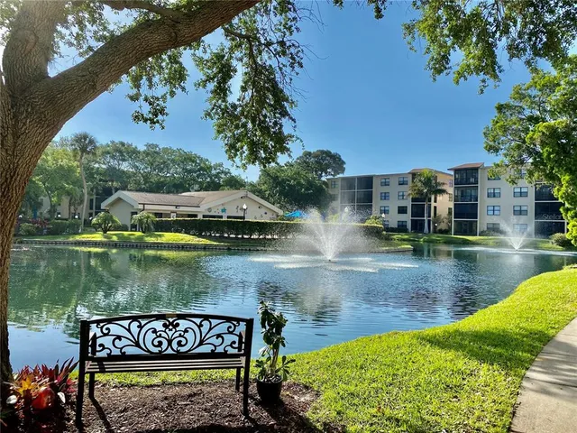 $125,000 | 435 30th Avenue West, Unit D303, Bradenton, FL 34205