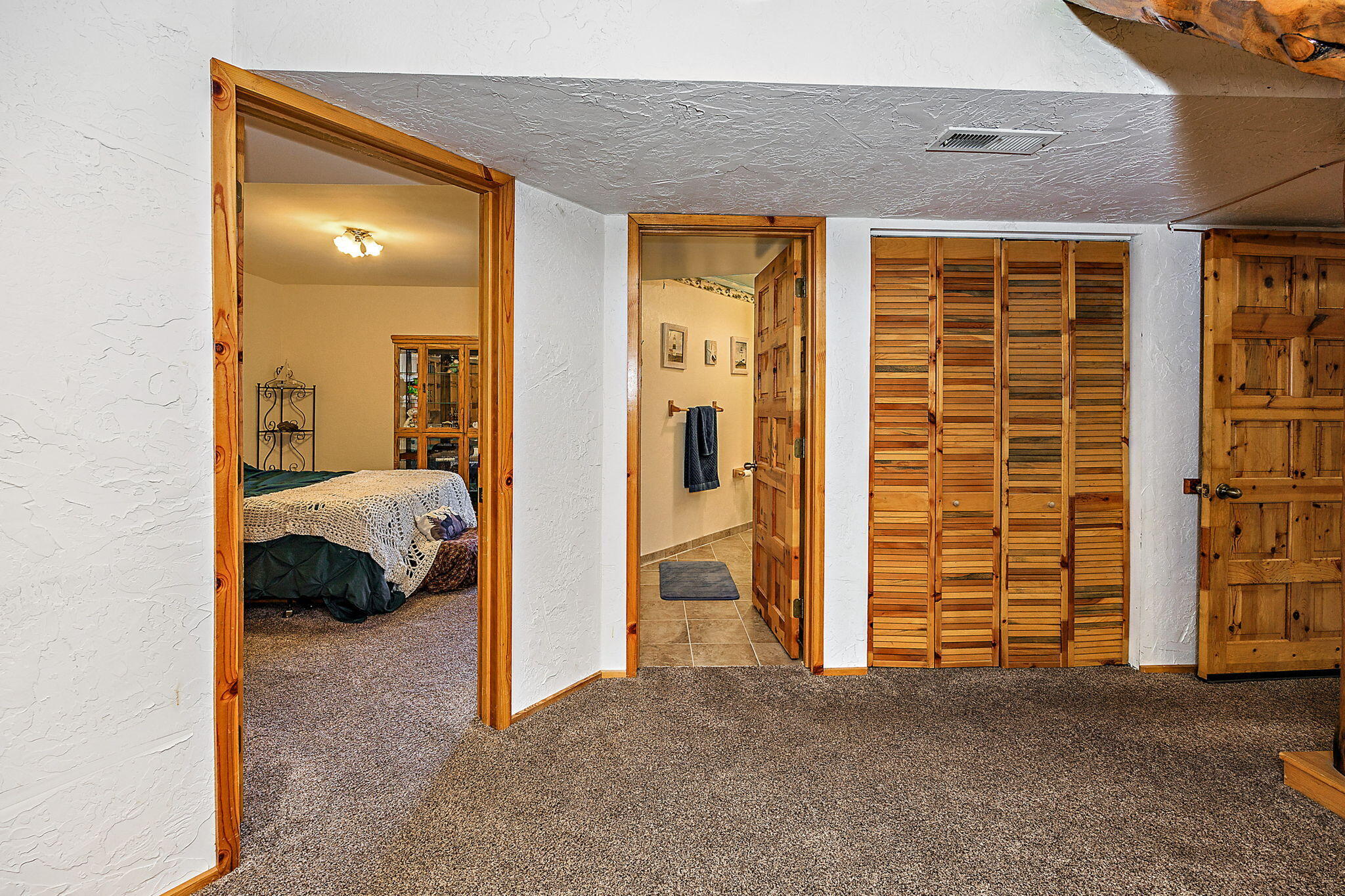 336 Rene Drive Shady Cove, OR 97539 - Photo 42 of 55 43
