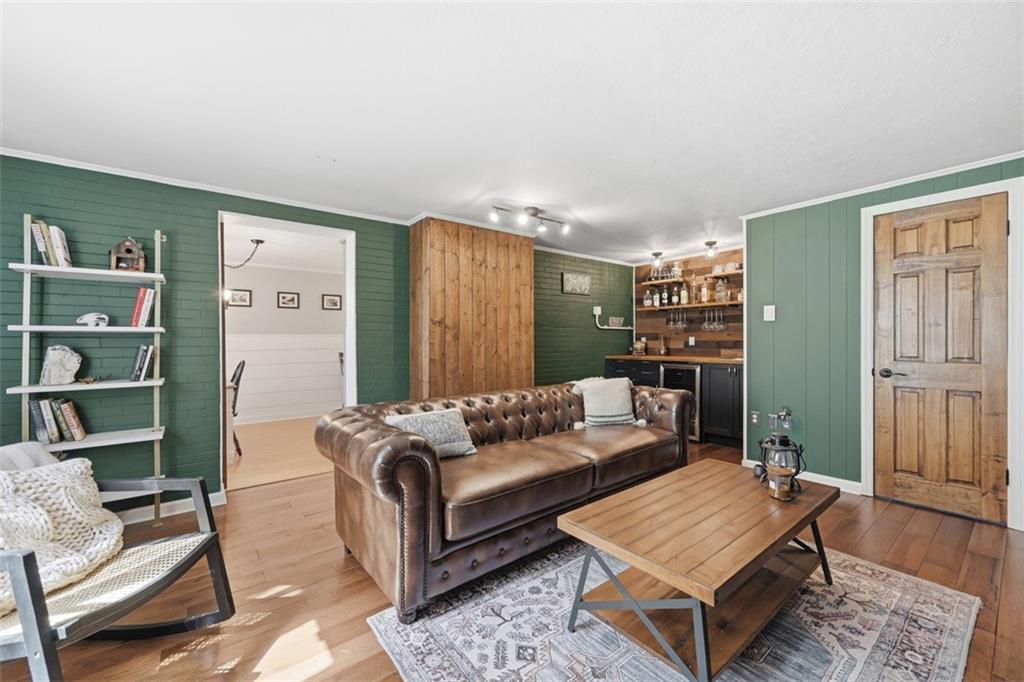 1730 Borland Road Pittsburgh, PA 15243 - Photo 18 of 41 Gallery Image 18