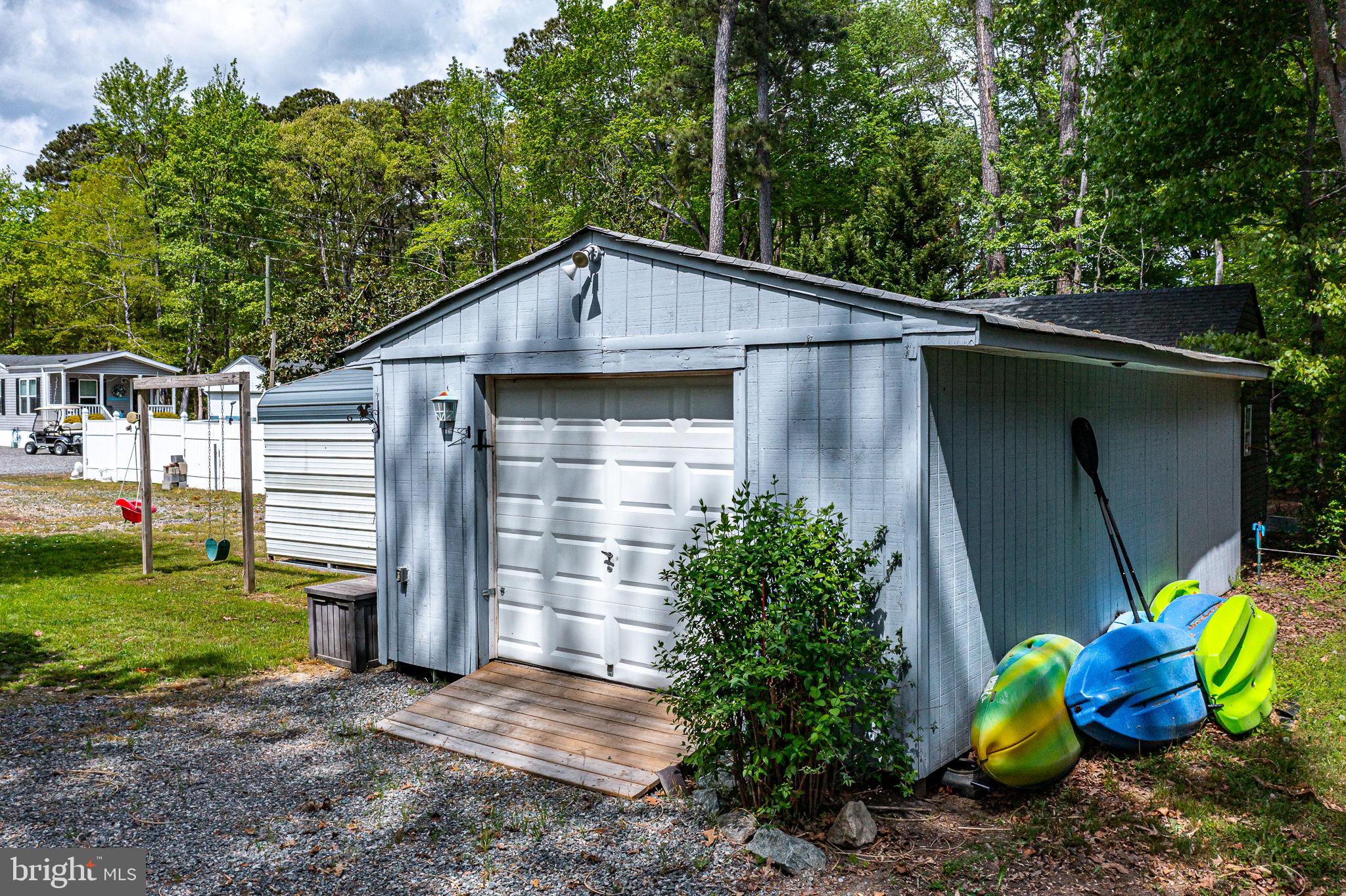 239 Lane Road Reedville, VA 22539 - Photo 40 of 61 a view of a back yard of the house
