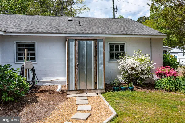 $349,000 | 239 Lane Road, Reedville, VA 22539