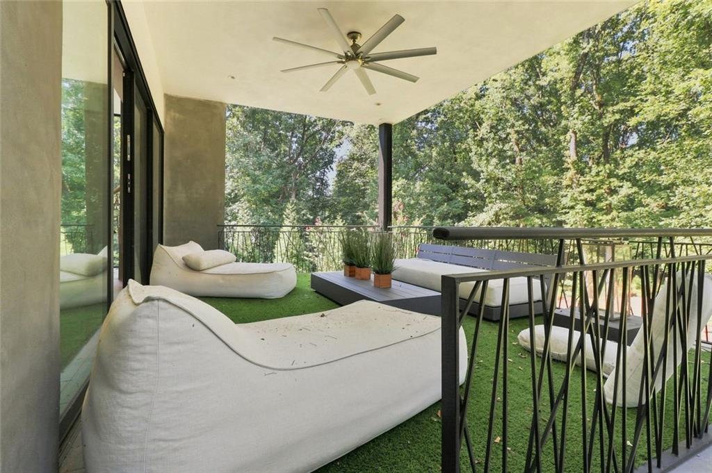 2716 Ridgewood Road Northwest Atlanta, GA 30327 - Photo 23 of 88 Gallery Image 23