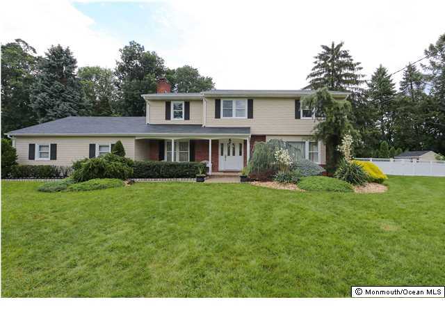3 Green Hill Road Colts Neck, NJ 07722 - Photo 1 of 3 Primary Photo
