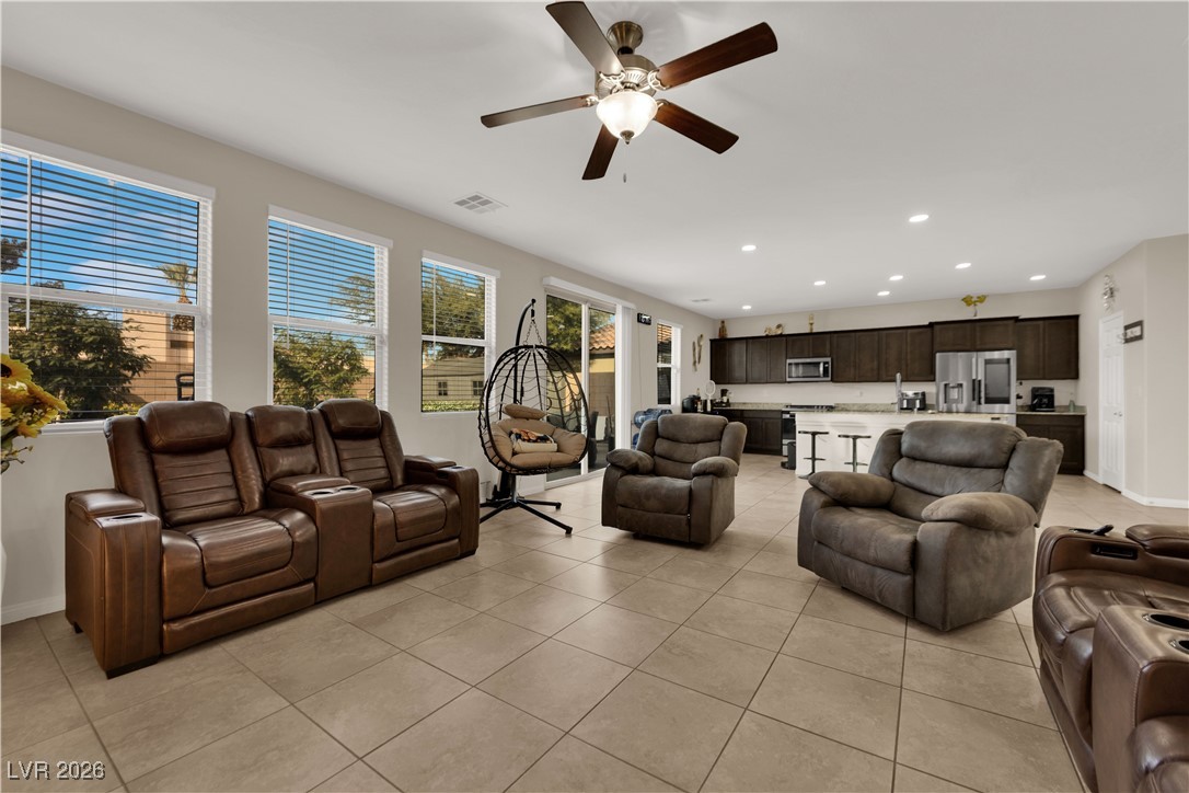 4675 High Anchor Street Las Vegas, NV 89121 - Photo 12 of 33