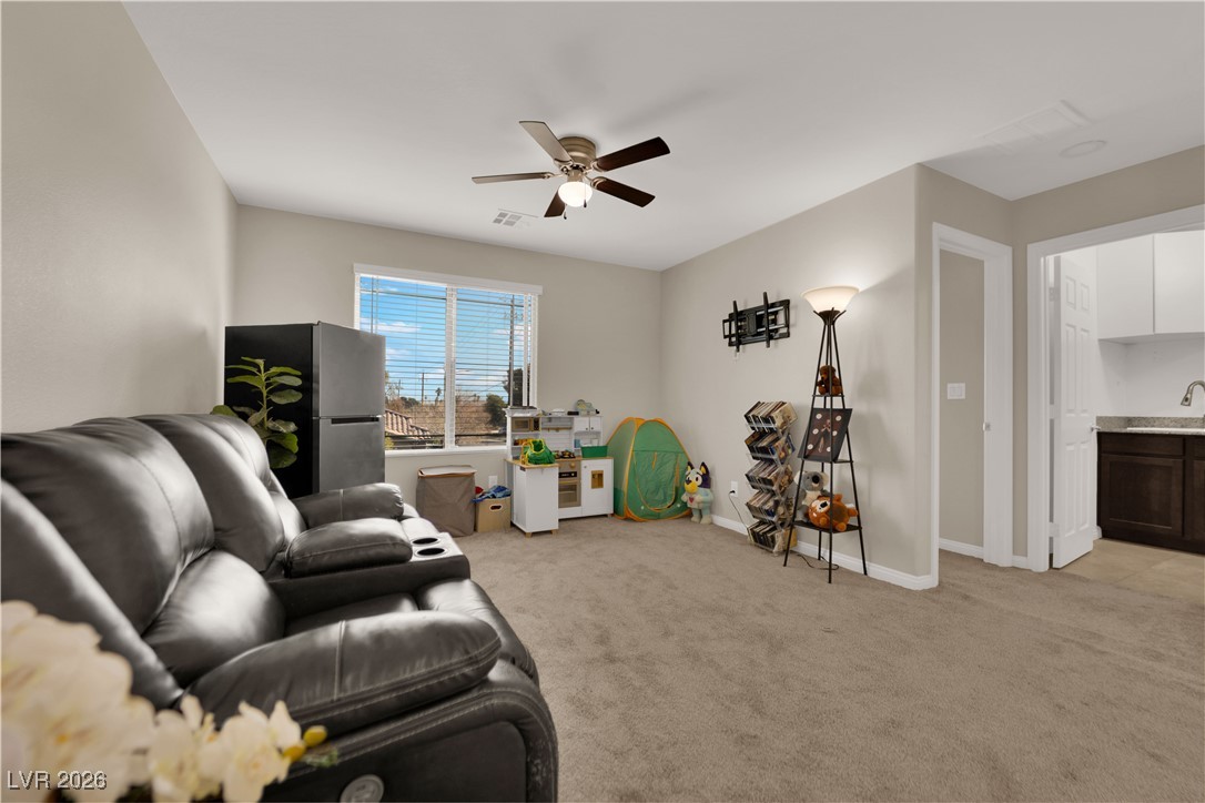 4675 High Anchor Street Las Vegas, NV 89121 - Photo 19 of 33