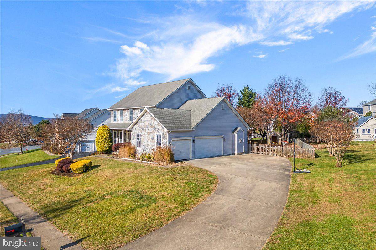 204 Rod Circle Middletown, MD 21769 - Photo 2 of 53