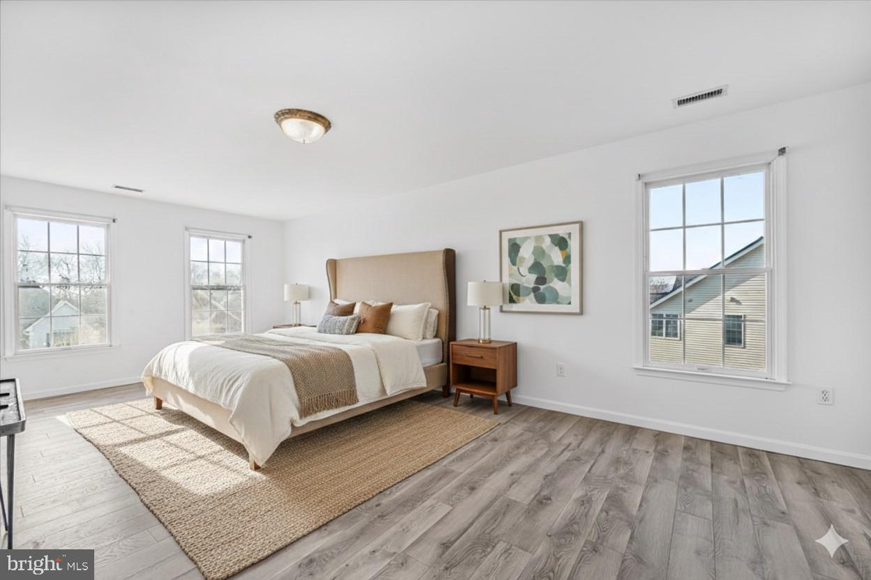 204 Rod Circle Middletown, MD 21769 - Photo 4 of 53 Virtually staged to show the property's potential.