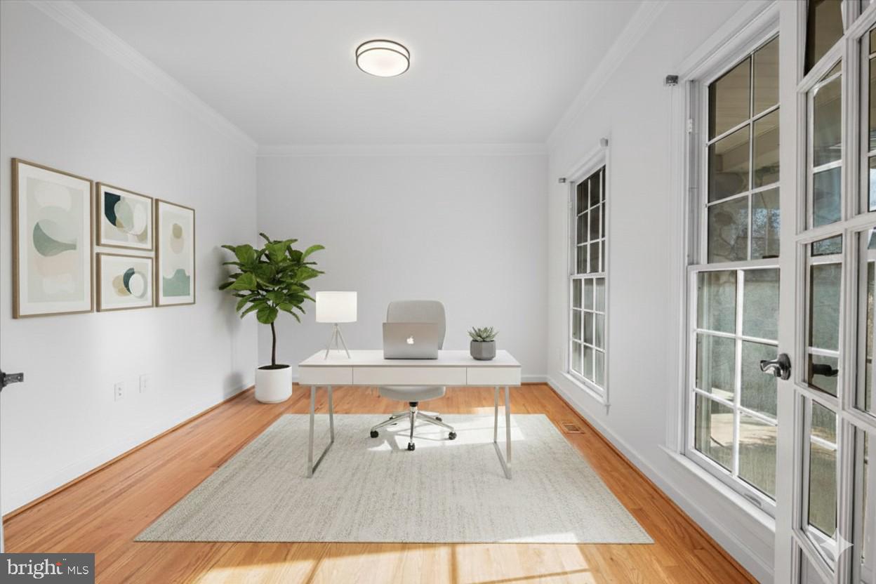 204 Rod Circle Middletown, MD 21769 - Photo 6 of 53 Virtually staged to show the property's potential.