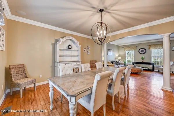 $814,900 | 20 Misty Lane, Clarks Summit, PA 18411