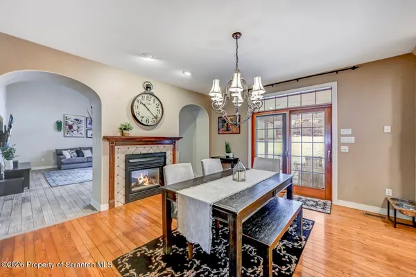 $814,900 | 20 Misty Lane, Clarks Summit, PA 18411