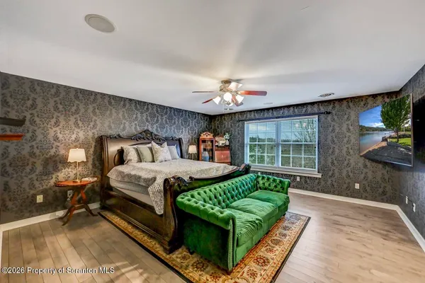 $814,900 | 20 Misty Lane, Clarks Summit, PA 18411